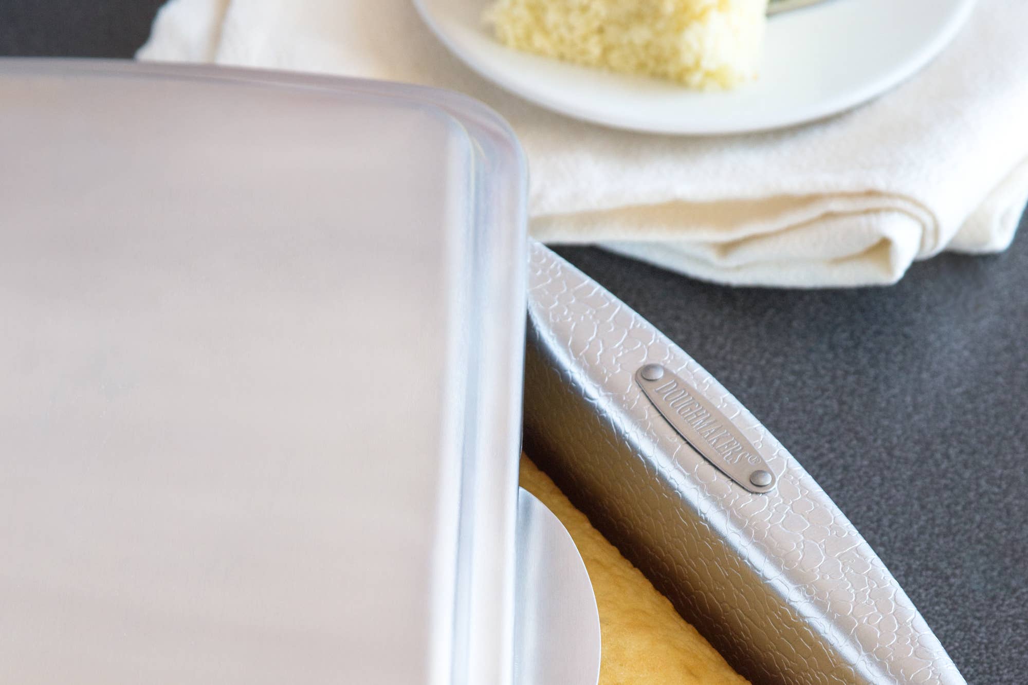 Fox Run Brands - Wholesale Cake Pan - Doughmakers Original Non-Stick Cake Pan, 9" x 13"4