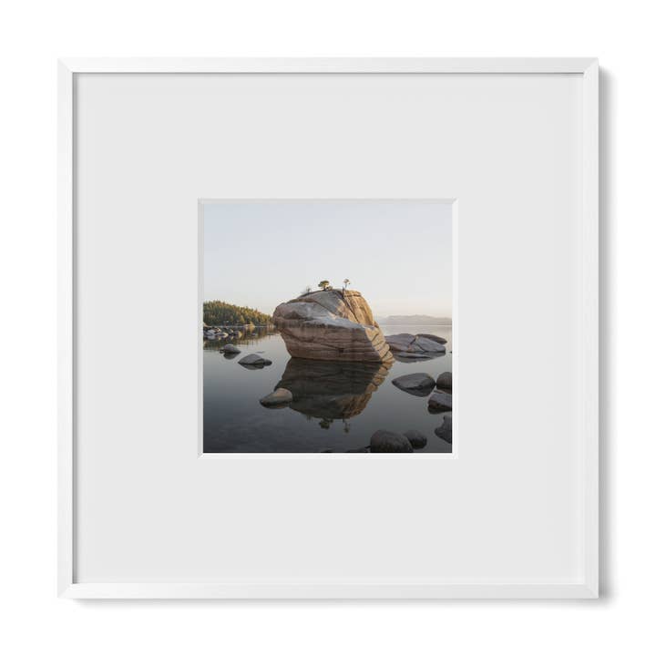 Haus and Hues - Wholesale Picture Frame - White Square Metal Frame with Glass