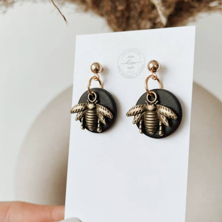 ElleseeWomen - Wholesale Dangle Earrings - Bee dangles2