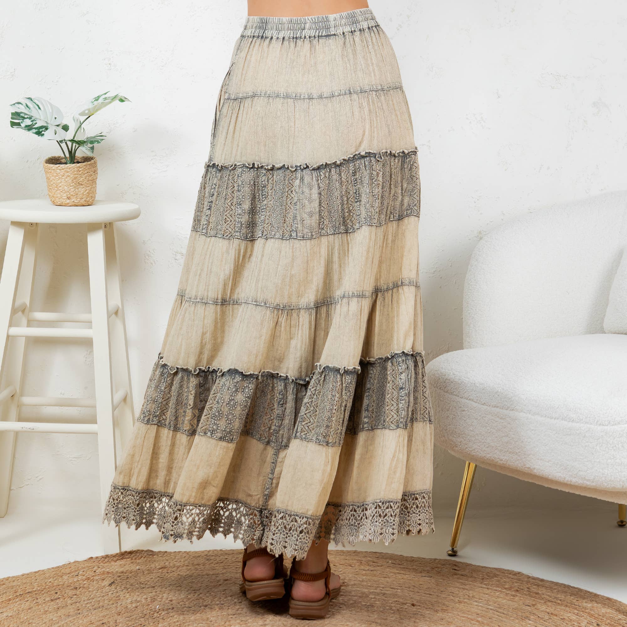 Young Threads - Wholesale Skirt - Women's - 7 Tiered Crinkle Lace Patchwork Skirt with Pocket16