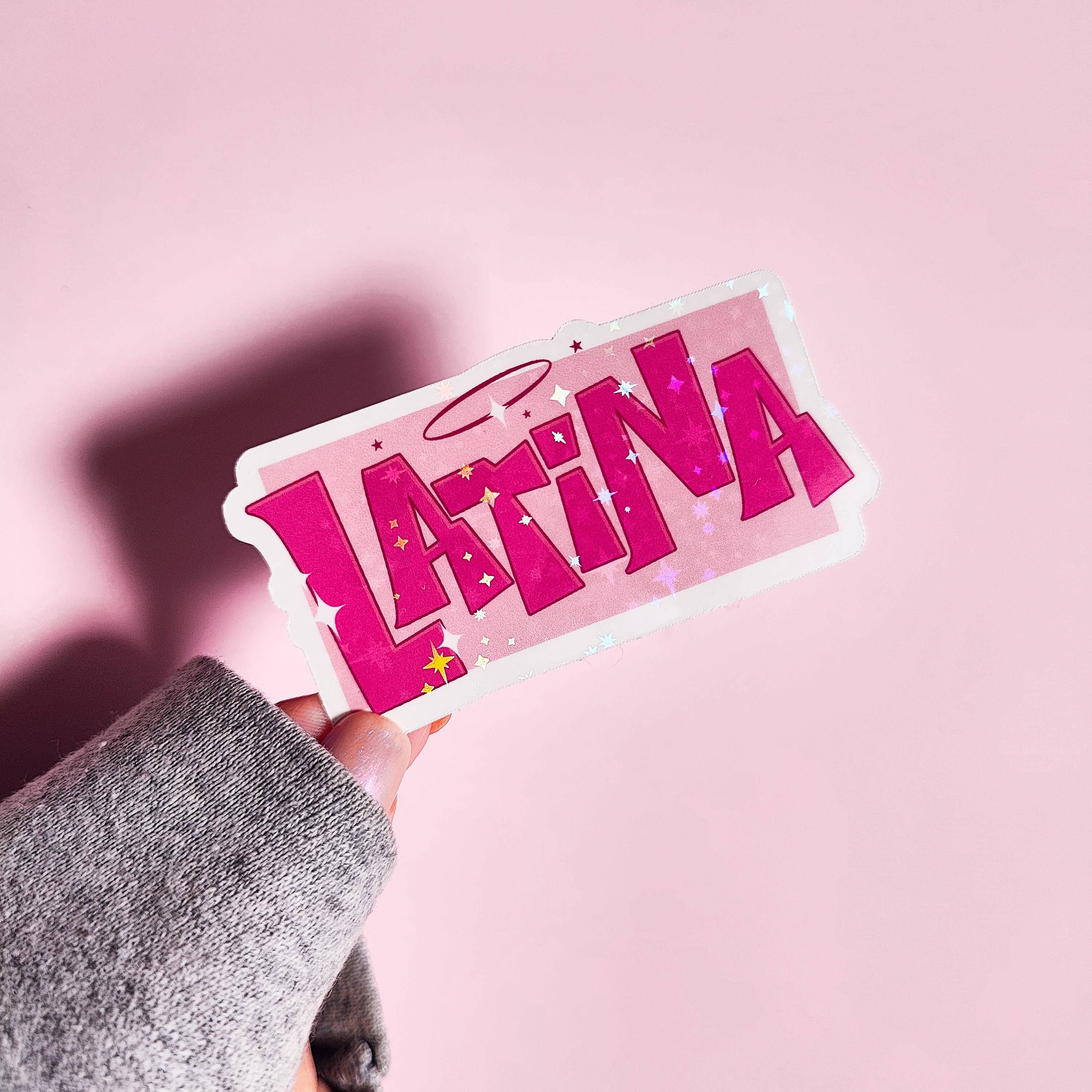 honeysheshome - Wholesale Sticker - Latina Holografische Waterbestendige Sticker met Y2K Lettertype0