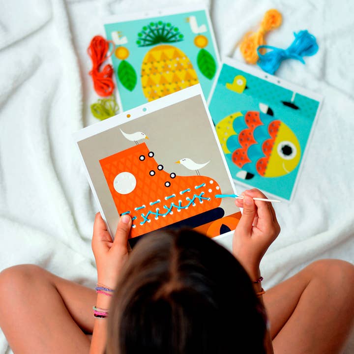 aPunt Barcelona - Wholesale DIY Craft Kit - Kids - Gift kit for children to do an embroidery2