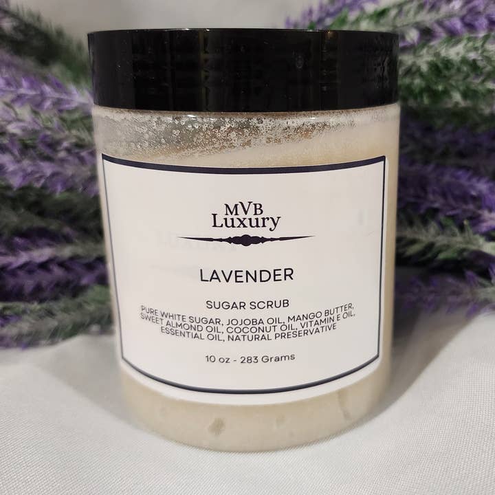 GOMMAGE AU SUCRE À LA LAVANDE POT DE 10 ONCES pour la vente par MVB Luxury