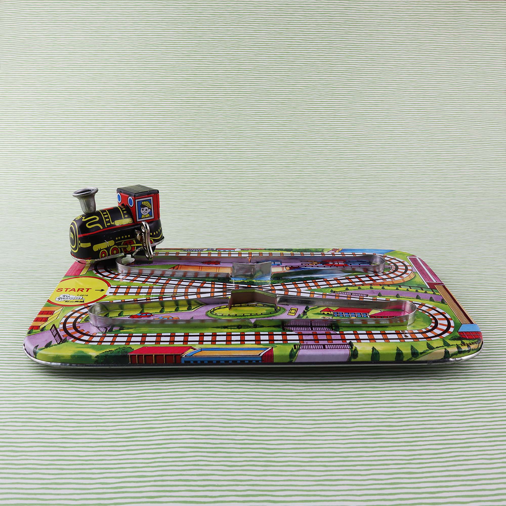 Tribal Trade GmbH - Wholesale Toy Set - Kids - Tin toy playtrack modern train set with locomotive sheet7