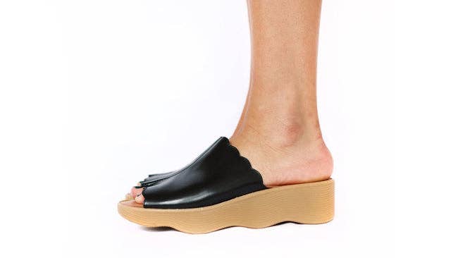 Famolare - Wholesale Sandals - Women's - Slide Over - Earth4