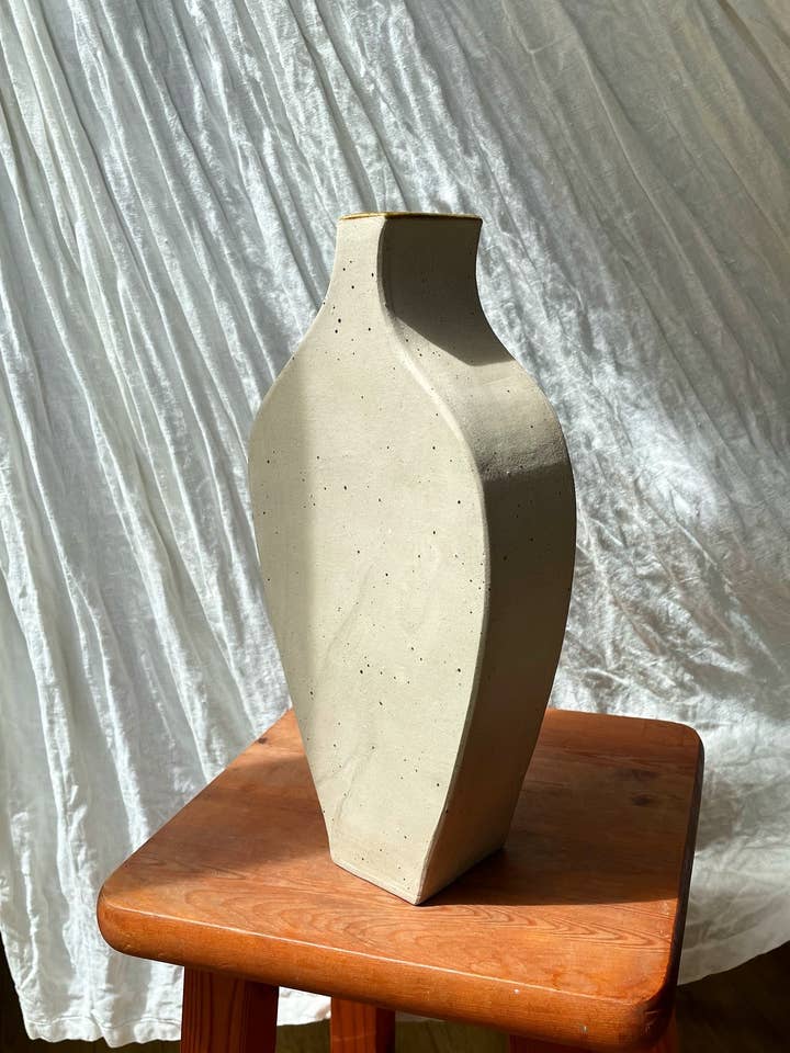 Curved Vessel for wholesale by Studio ERS