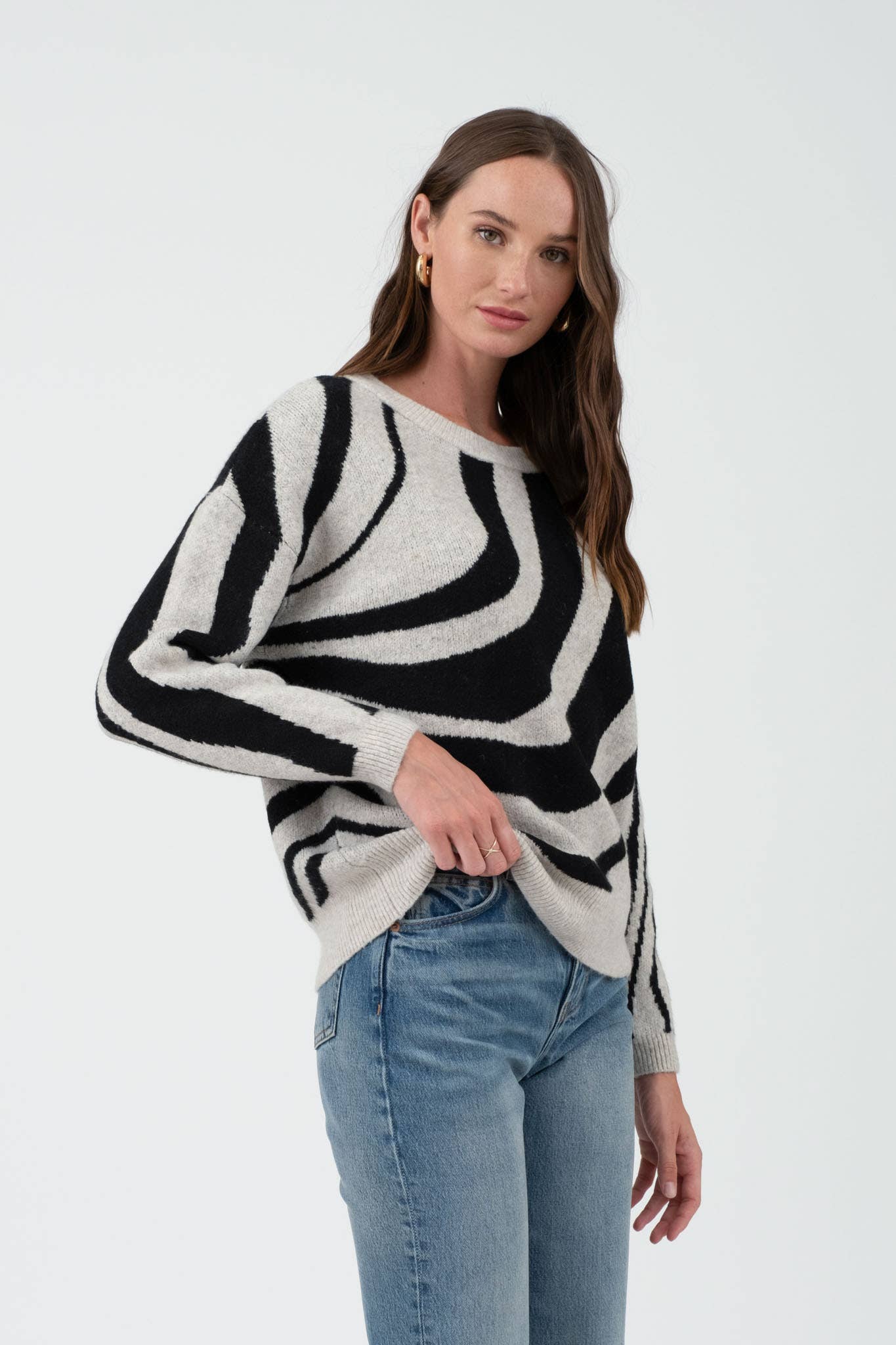 WHITE ZEBRA PRINT LONG SLEEVE SWEATER for wholesale on Faire2