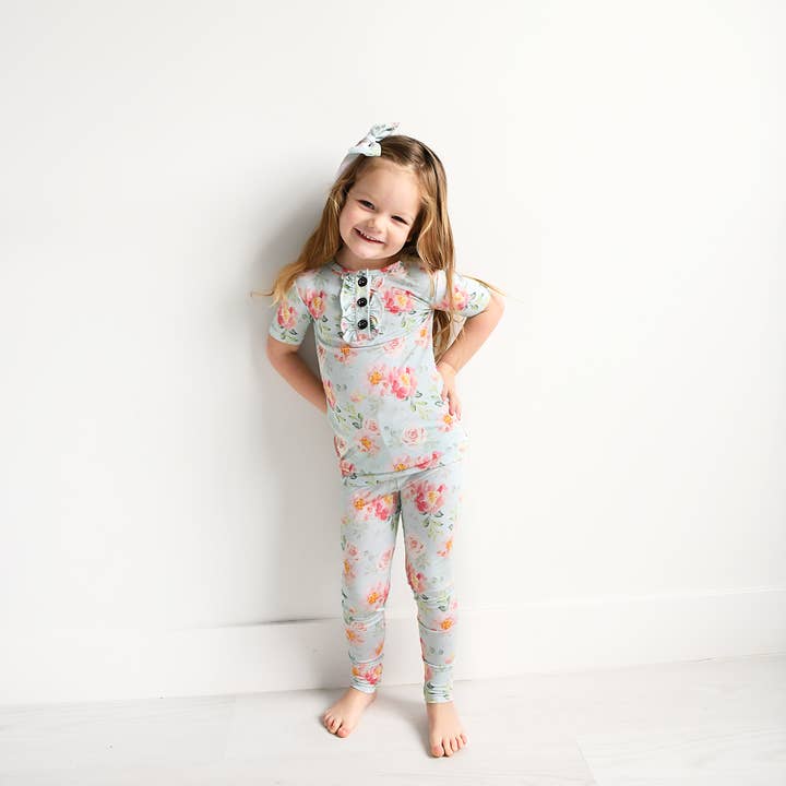 Gigi and Max – Conjunto de pijama - Crianças por atacado – Mae Floral Ruffle Conjunto de Duas Peças de Bambu para Dormir para Crianças Pequenas8