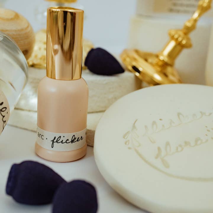 Flicker & Flora - Wholesale Perfume/Eau de Toilette - Joan of Arc Eau de Parfum8