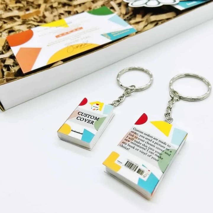 bookonahookco – wholesale Keychain – Unisex – Custom Key Ring | Any book or vinyl3