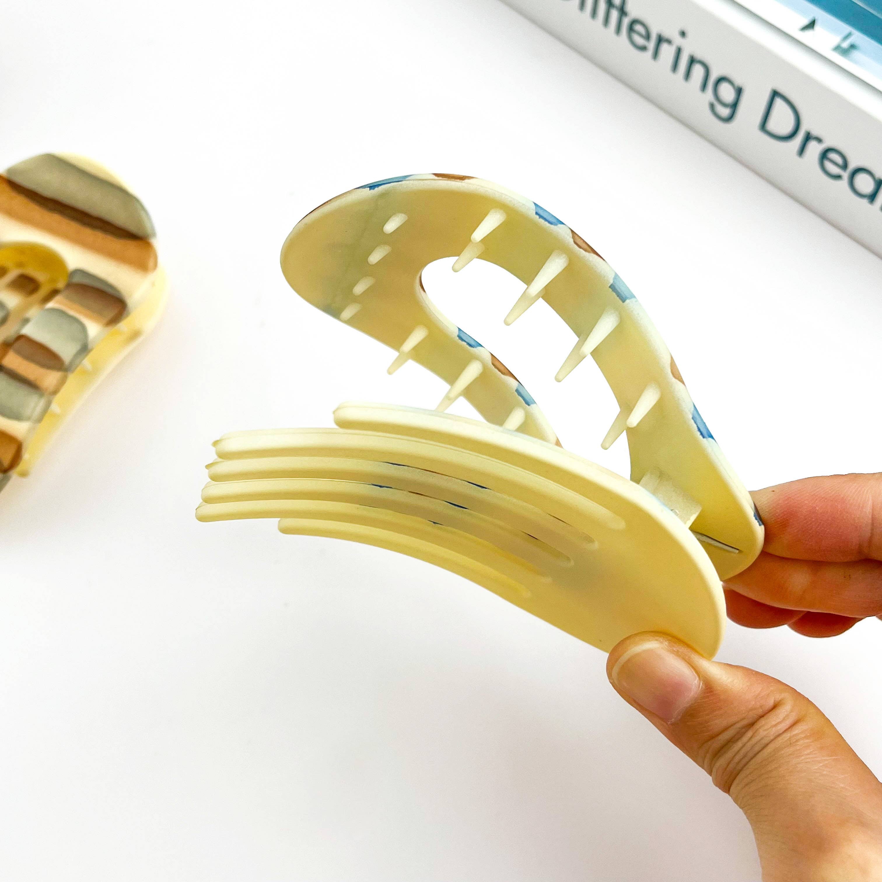 SoapElenGlen – Clips para cabelo - Mulher por atacado – Presilha Oval Fosca, Minimalista e Reta5