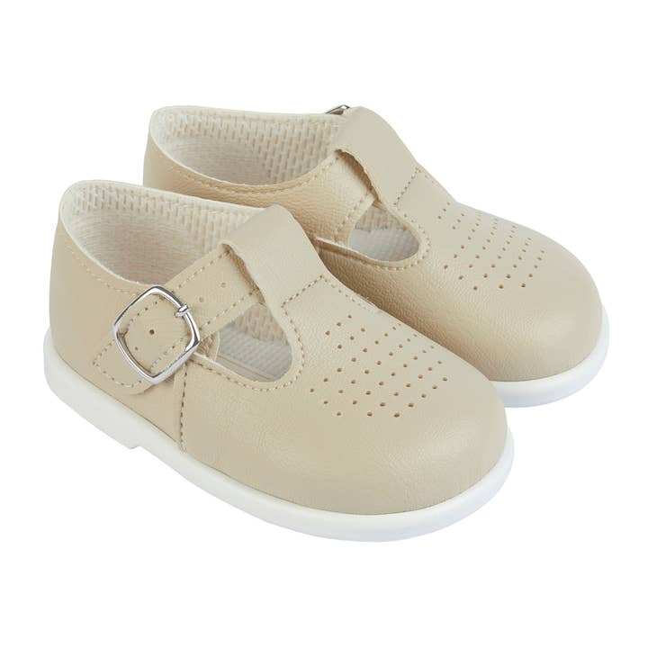 Early Days & Baypods - Wholesale Cot shoes – Baby - H501 First walker buckle T-bar style with punchette detail5
