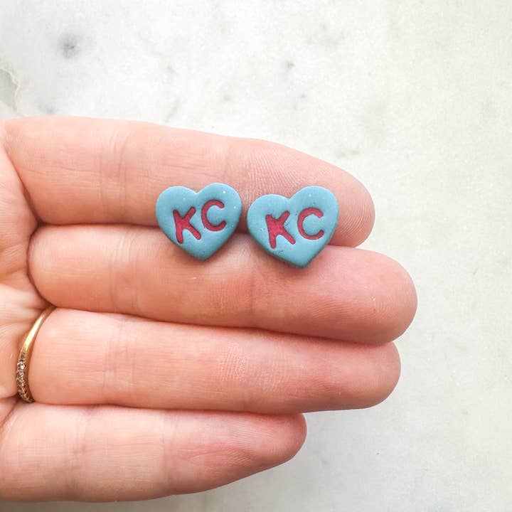 Vandy Visuals Shop - Vente Clous d'oreille - Boucles d'oreilles à tige KC Current | Soccer féminin de Kansas City1