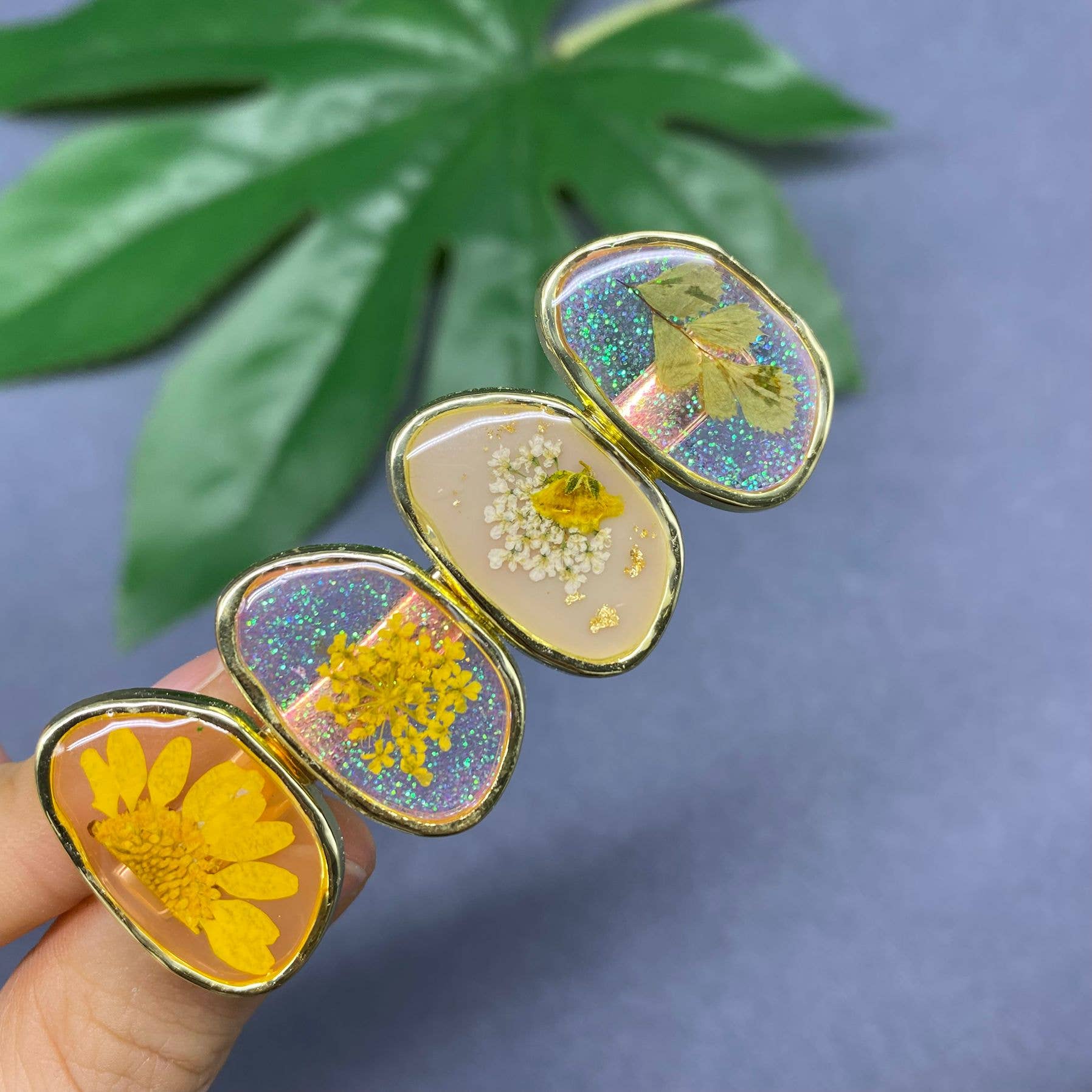 Mio Queena - Wholesale Hair Clip - Women's - Multi-style Pressed Dried Flowers Floral Hair Clip - PDF2