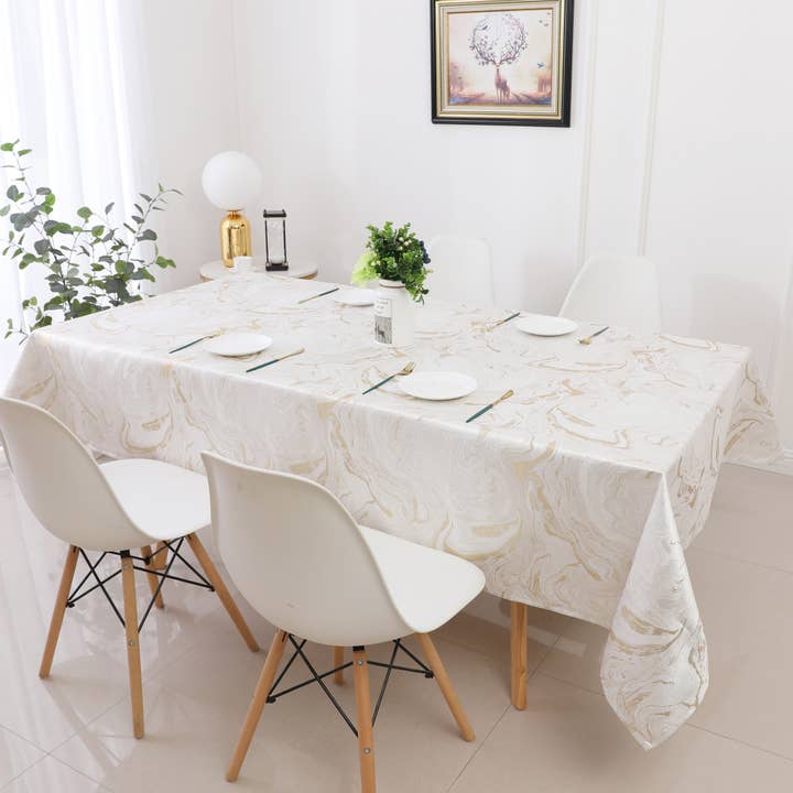 Tablecloth Jacquard TC1327-70120 for wholesale by Majestic Giftware Inc