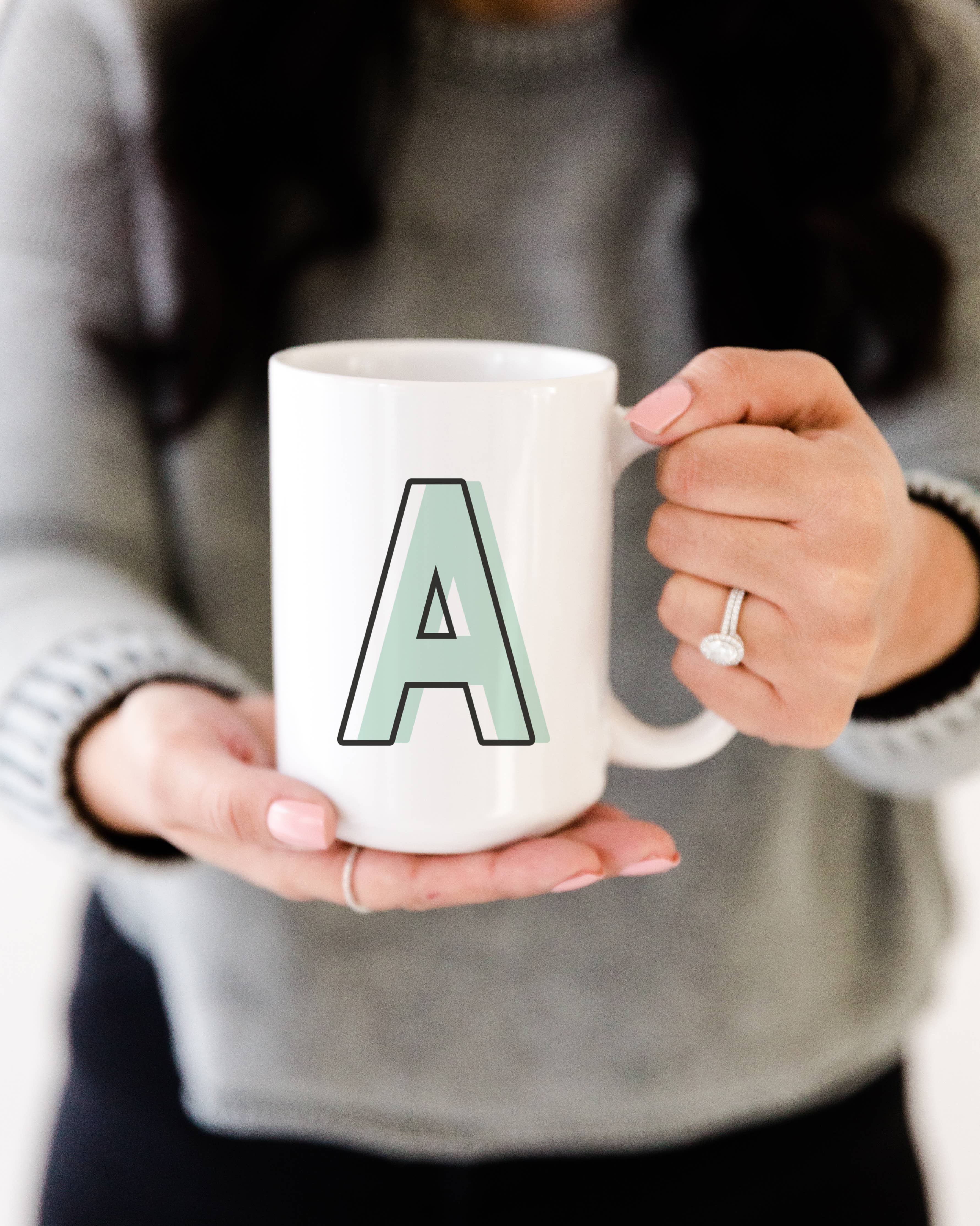 The Cotton & Canvas Co. - Vente Tasse à café - Candy Pop Monogram Initial A Mug à café en céramique1
