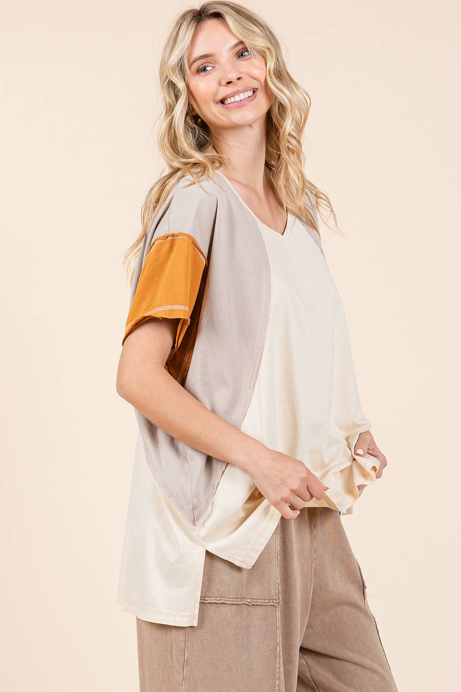 mittoshop – Túnica - Mulher por atacado – TOP DE MALHA DE MANGA CURTA EM BLOCO COLORIDO DE GRANDES DIMENSÕES23