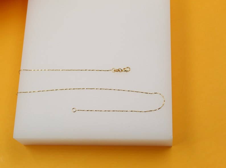 MIA Jewelry - Wholesale Link & Chain Necklace - 18K Gold Filled Thin Twisted Chain Necklace (G189)2