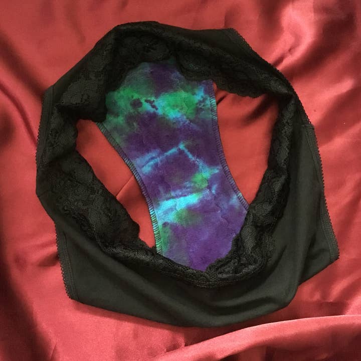 Honour Your Flow – wholesale Feminine/menstrual support drops – Maxi Pads - Reusable Sanitary Period Pads in Organic Cottons5