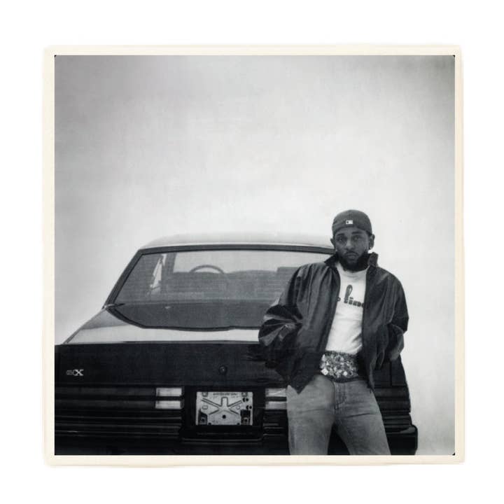 Dessous de verre de l'album GNX de Kendrick Lamar pour la vente par Lucky Mfg. Co.