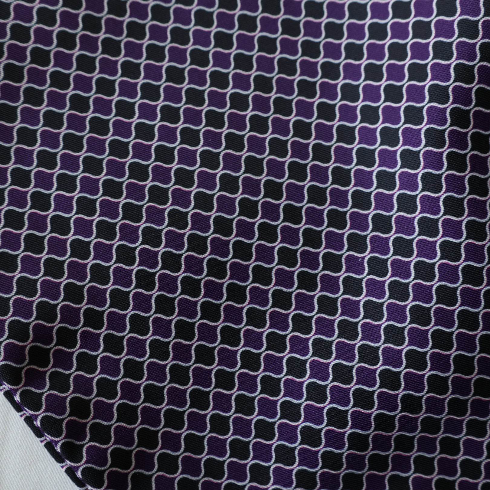 Tie Mood – wholesale Slipsar – Herr – Lila & Svart Ascot Tie3