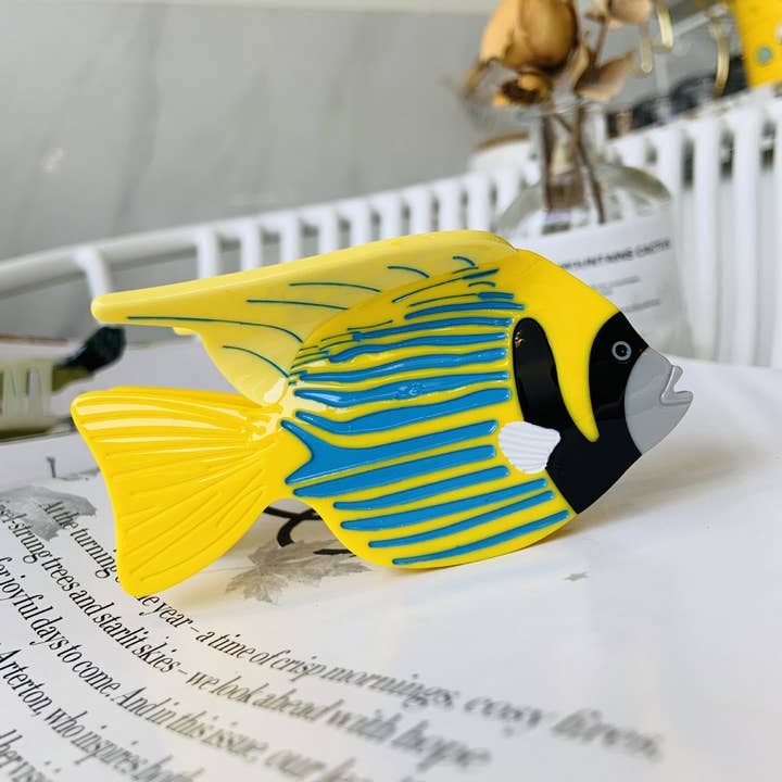 NINEXIS - Wholesale Hair Clip - Women's - CWAHA4506_NICHE DESIGN ANIMAL PENGUIN HAIR CLIP5