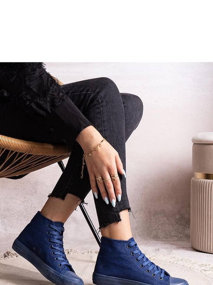 Lieber Deem Marktplatz - Wholesale Lifestyle Sneakers - Women's - Sneakers Model 207214 Solea3