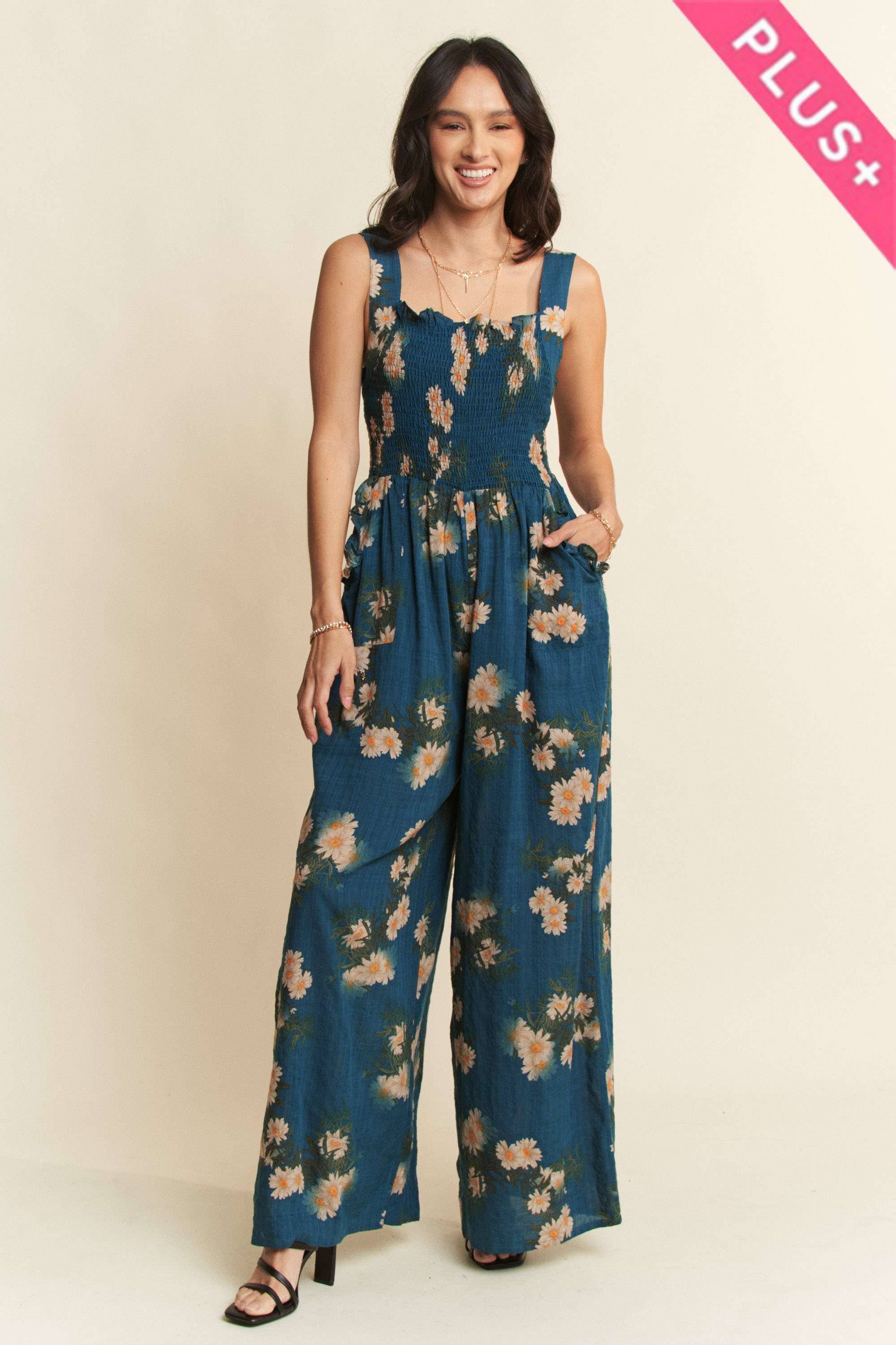 Davi & Dani – wholesale Jumpsuit - Dam – PLUS BLOMMÖNSTRAD JUMPSUIT MED VOLANGDETALJ10