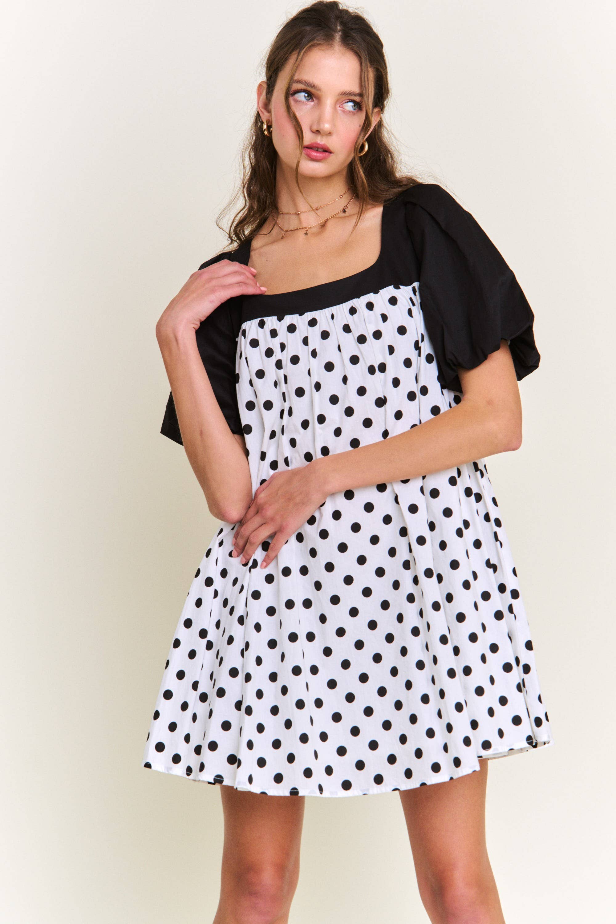 Blanco Minivestido lunares de venta al por mayor en Faire7