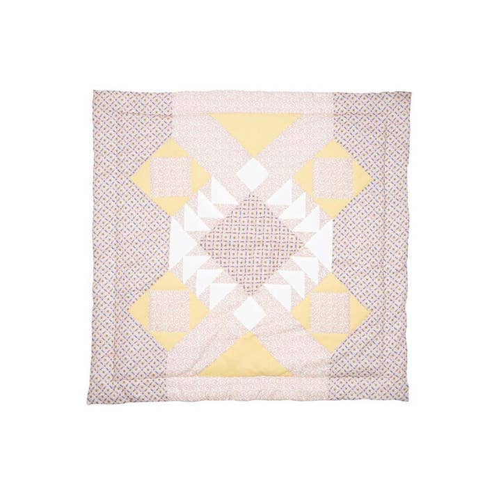 Plaid Aneka - patchwork - flowers - pink - yellow for wholesale on Faire5