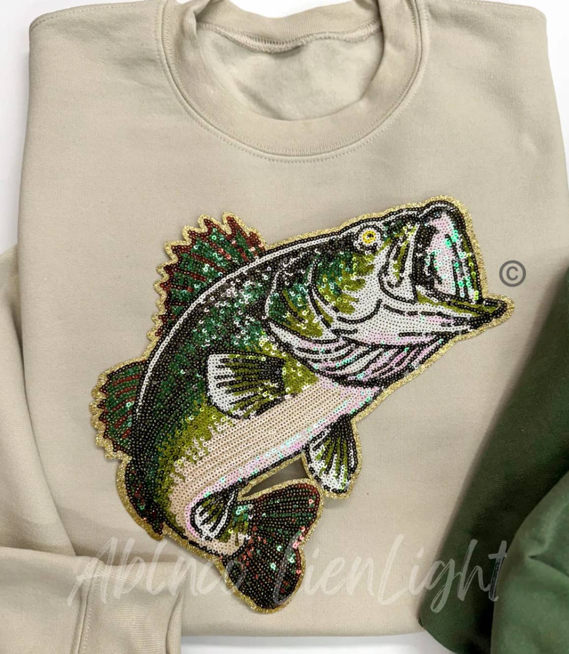 ABLNco - Wholesale Sweatshirt - Women's - Bass Fishing Sequins Patch Sweatshirt 0