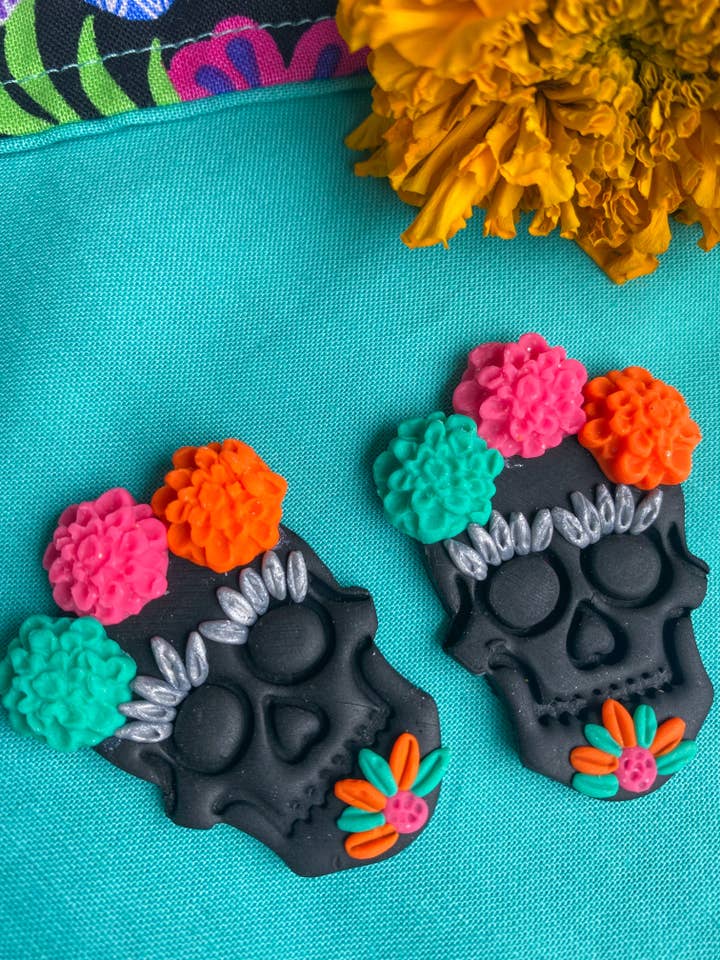 Spurs Sugar Skulls- Black for wholesale by Dezynr Shop