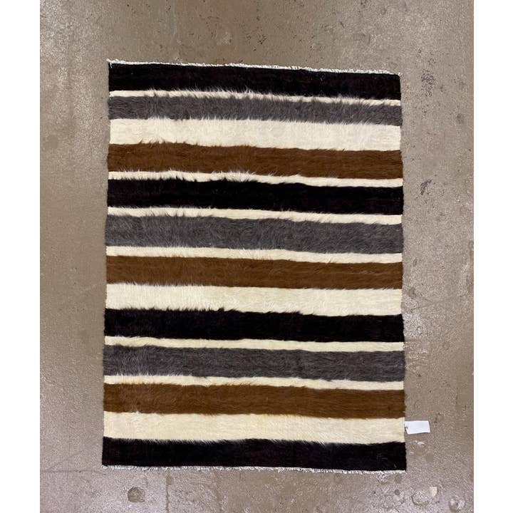 Vintage Turkse Anatolische Vloerkleed | 4.1 x 5.7 voor wholesale door Vintage Loomz