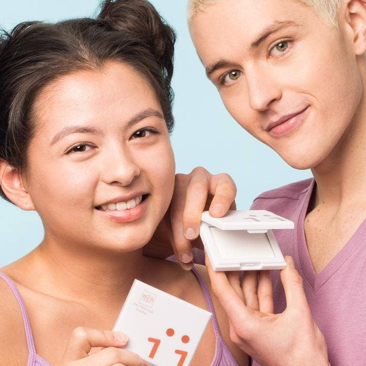 M2U NYC - Wholesale Makeup Setting Spray/Powder - Perfecting Powder6