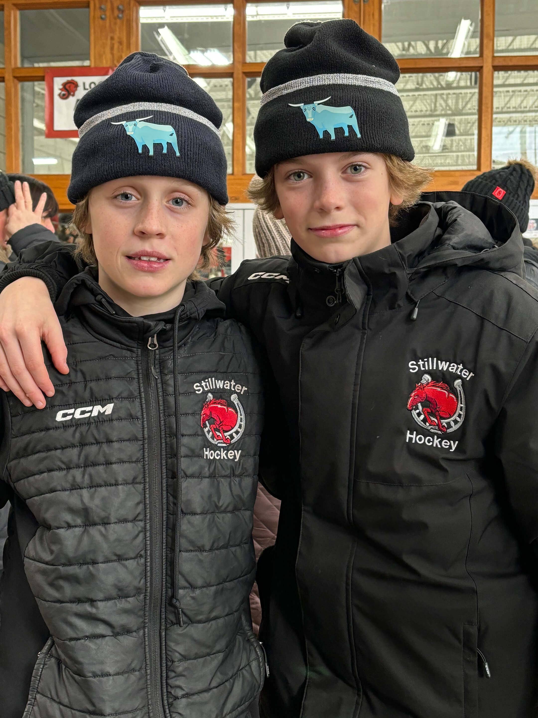 modernenvyapparel - Wholesale Beanie - Unisex - Minnesota Cuffed Beanie with Minnesota Blue Ox0