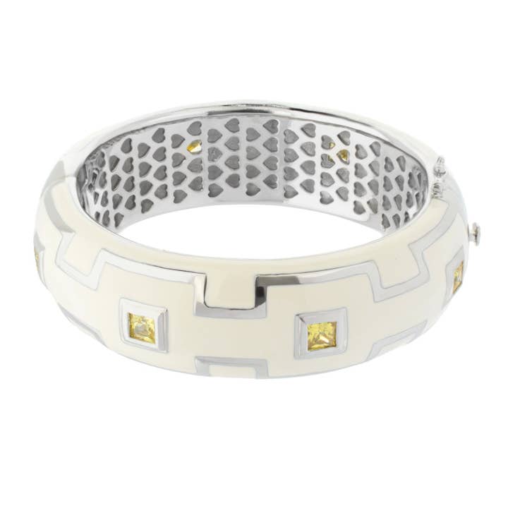 Bracelet en forme de clé grecque pour la vente par Lauren G Adams