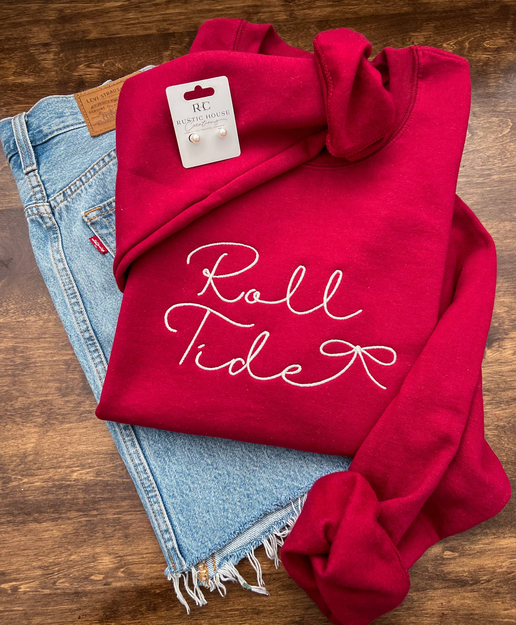 Rustic House Creations - Wholesale Sweatshirt - Women's - Roll Tide Embroidered Sweatshirt