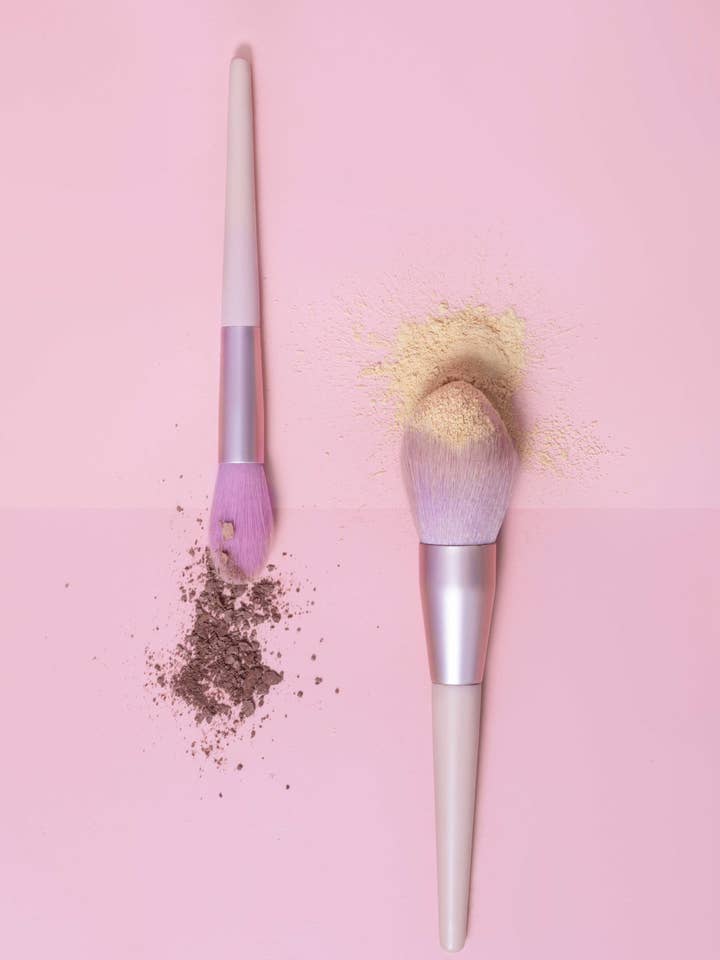 Set of 12 Pro Makeup Brushes for wholesale by PALOMA BEAUTIES