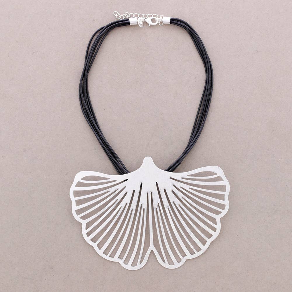 Sonata - Wholesale Snap Jewelry - Ginkgo Metal Pendant Necklace2