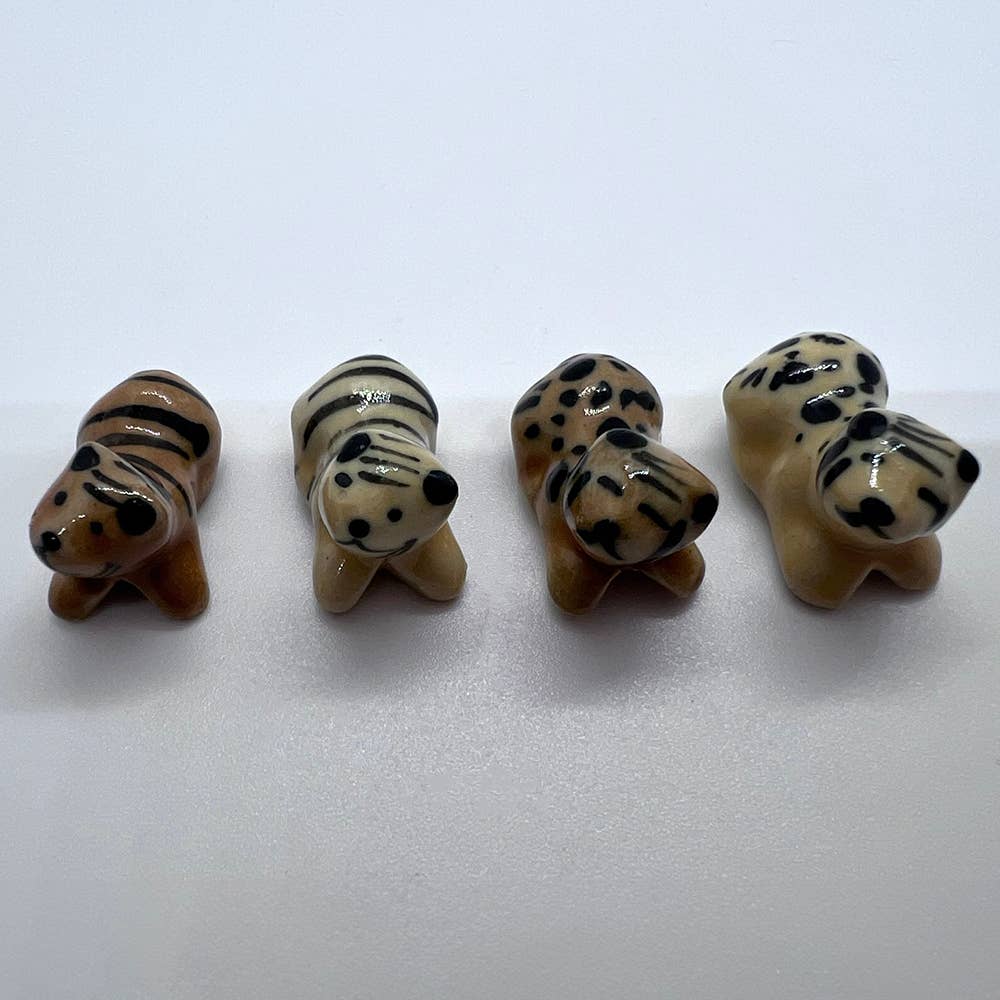VIE - Wholesale Decorative Figurine - Mini Ceramic Figurine, Assorted Colour, Approx. 2cm141
