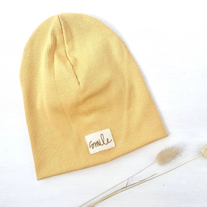 rib beanie | smile | oker voor wholesale door lütt & Lang