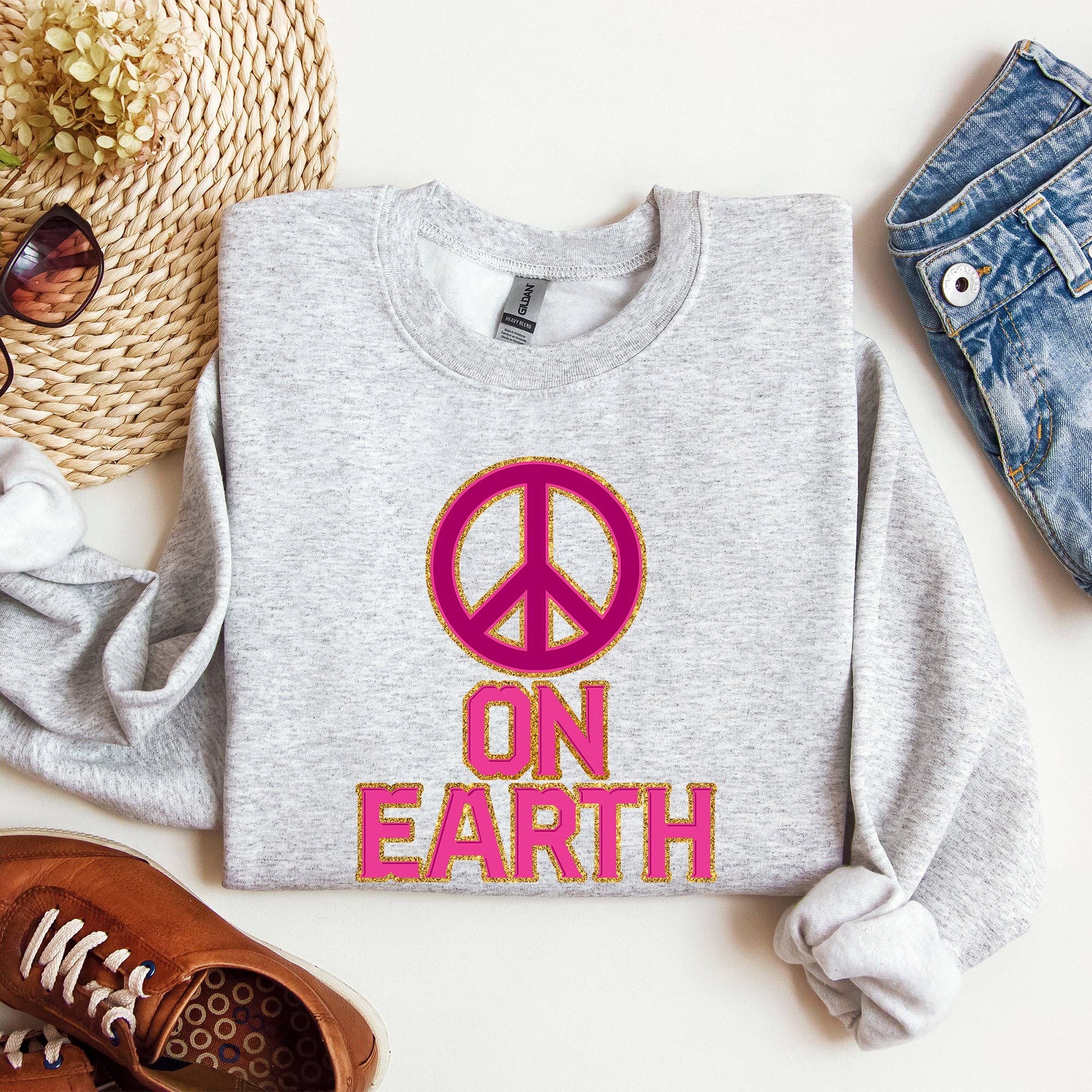 Refinery Number One LLC - Vente Sweat-shirt à imprimés – femme - Sweatshirt Peace On Earth, Christmas, Positivity, Snow Xmas0