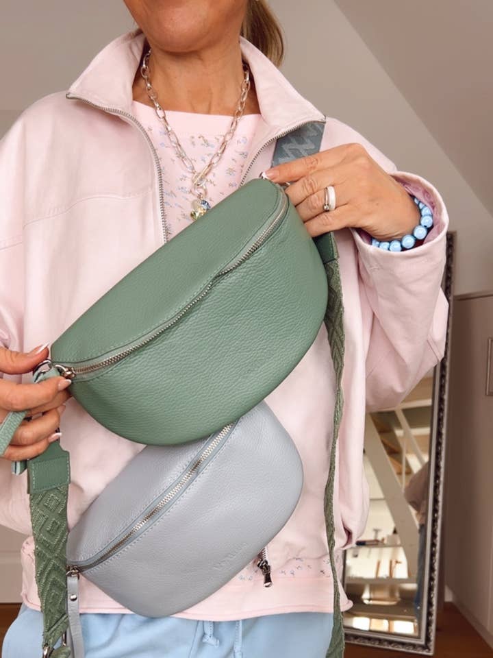 Borsa in pelle Venikka per la vendita all'ingrosso da parte di V. Milano GmbH