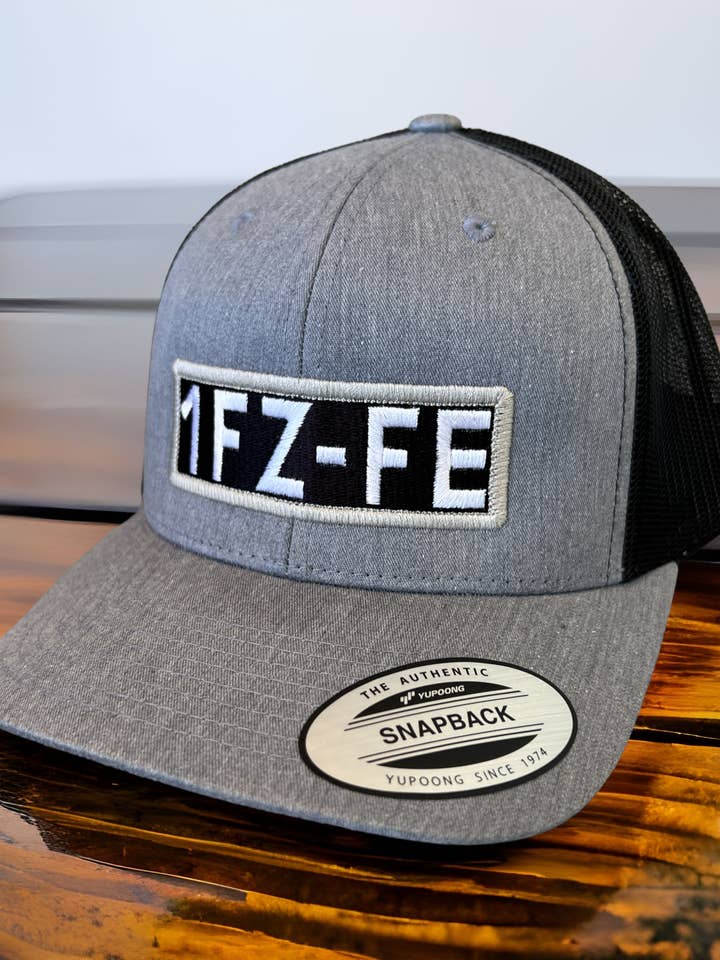 Casquette de camionneur Toyota FZJ80 1FZ-FE pour la vente par Battle Born Clothing and Print