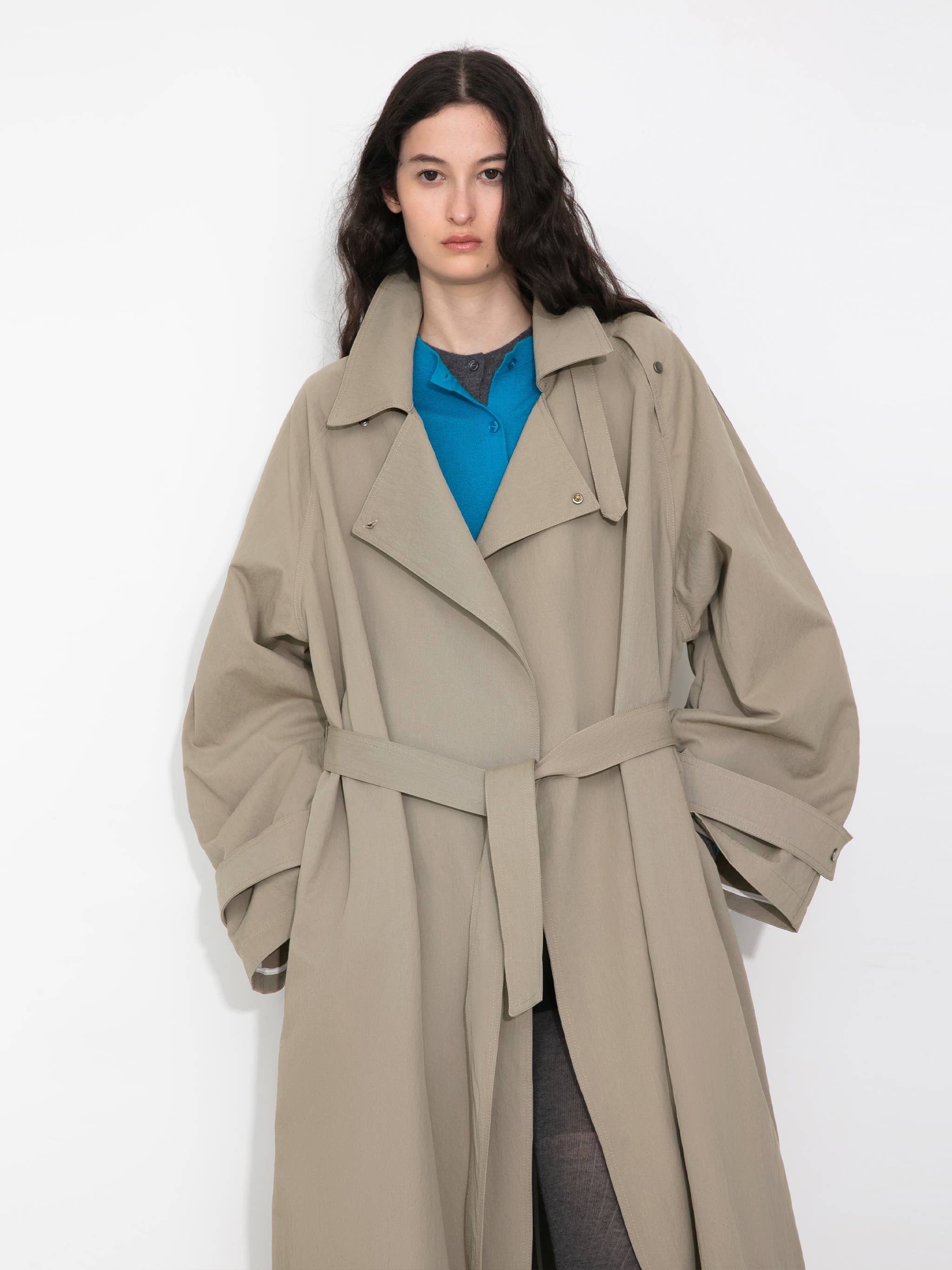 CUBIC - Wholesale Trench Coat - Women's - Oversized Large Lapel Long Trench Coat15