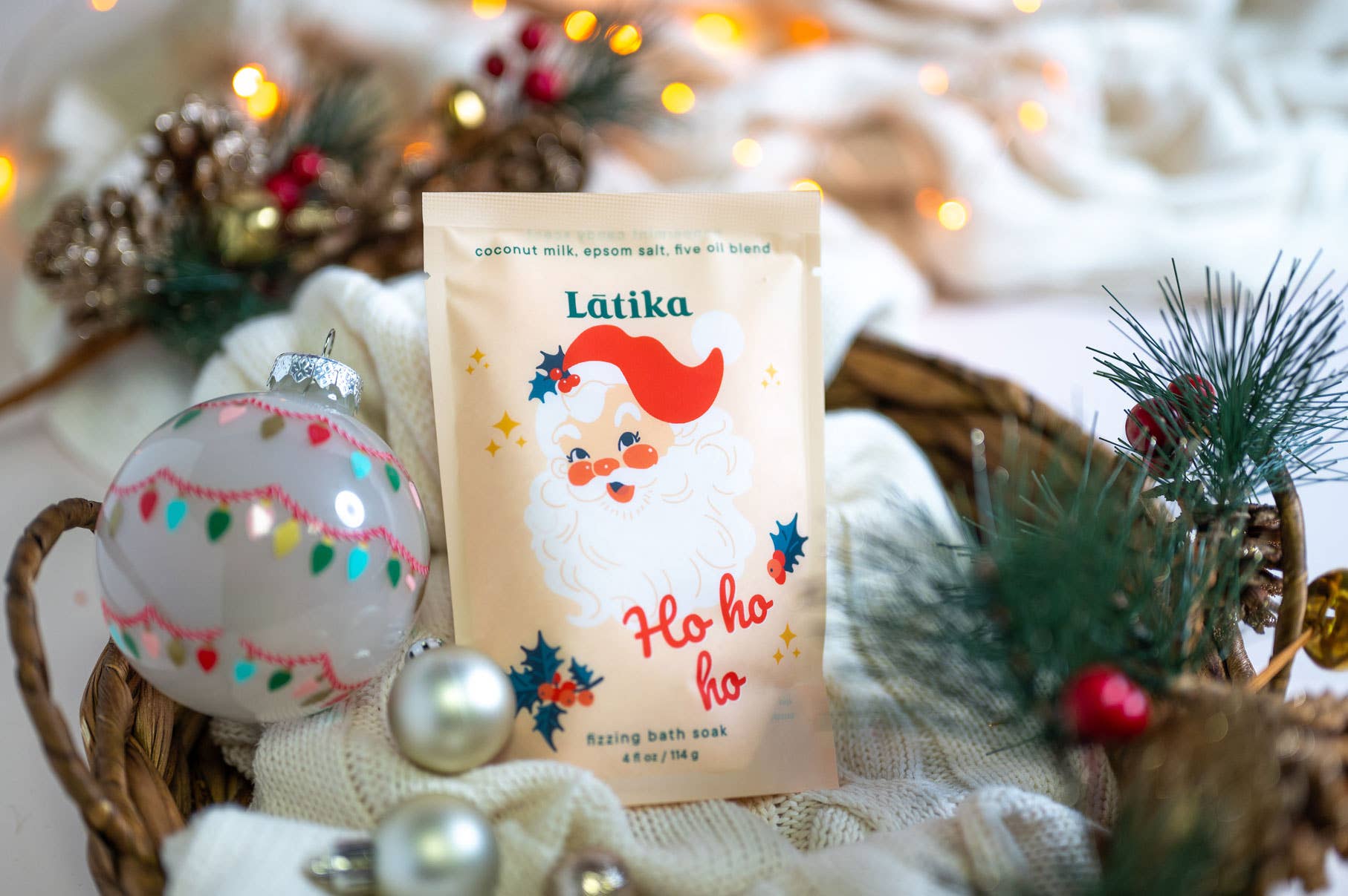 Latika Beauty - Vente Lait de bain - Bain moussant pétillant du Père Noël – Délice de vacances à la menthe poivrée 🎅🏻1