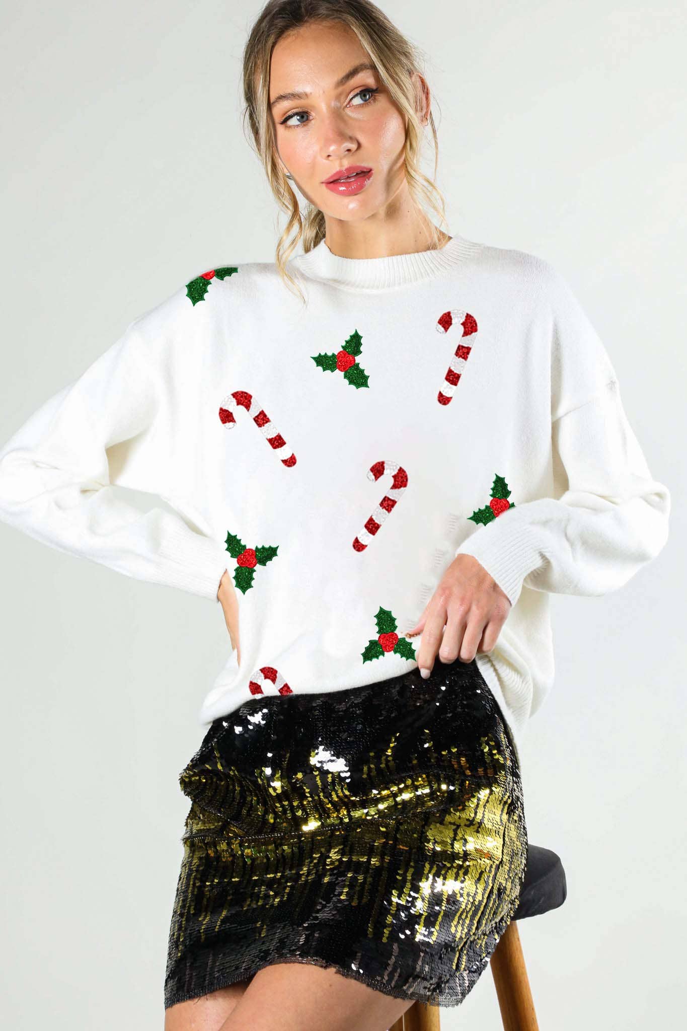 Vine & Love - Venta al por mayor Jersey de punto - Mujer - Jersey con cuello redondo adornado con lentejuelas de bastón de caramelo VT81743B5