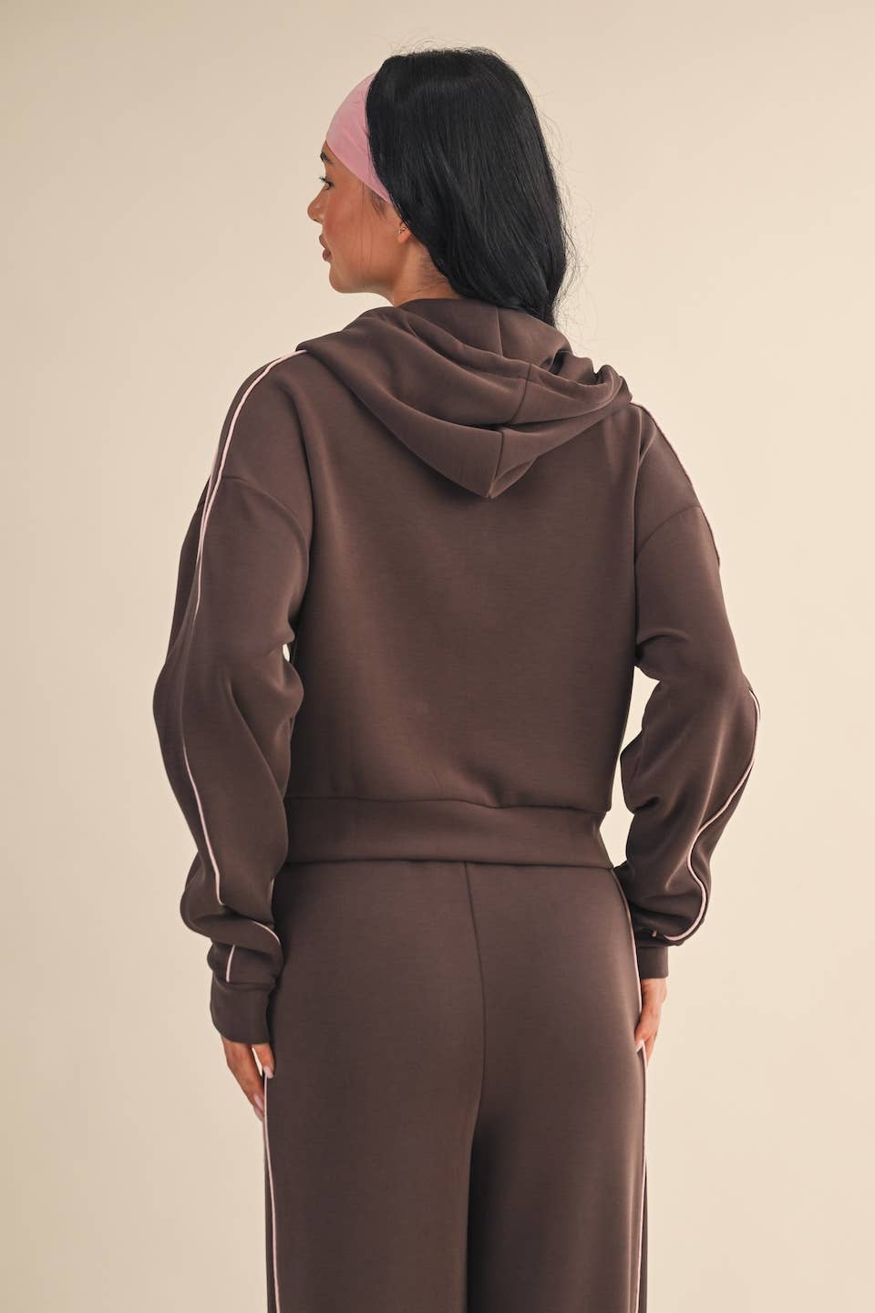 KIMBERLY C - Vendita all'ingrosso Giacca sportiva - Donna - Felpa con cappuccio e zip in scuba super morbida con profili31