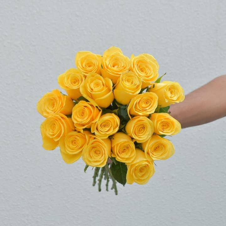 bloombybunches - Wholesale Artificial flowers - Yellow Roses