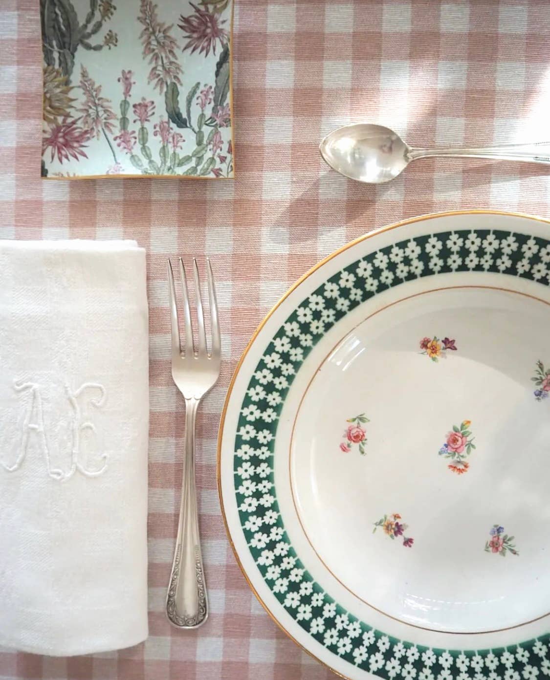 Huca Home - Wholesale Tablecloth - VICHY PINK COTTON TABLECLOTH2